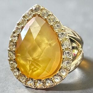 Gold Tone Teardrop Ring Frosted Yellow Resin Stone Rhinestone Halo Setting Sz 8
